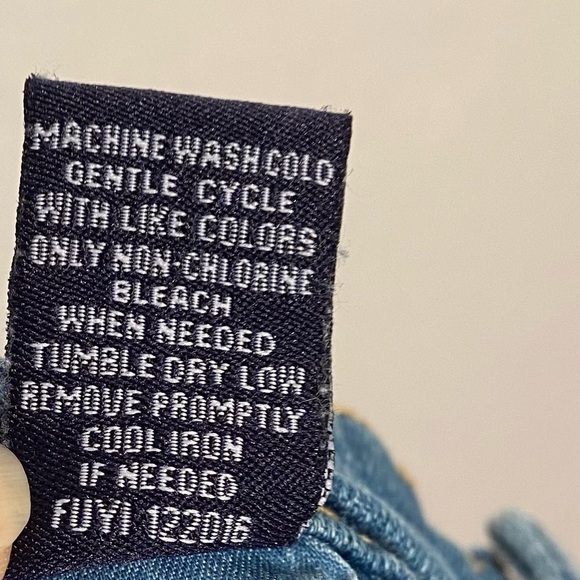 Vanilla Star High Rise Shortie Button Fly Shorts - Picture 4 of 7